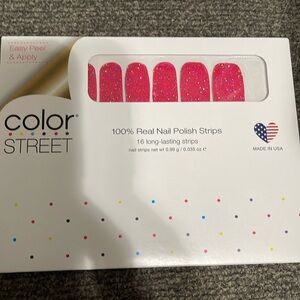 Retired- How Romeantic- Color Street